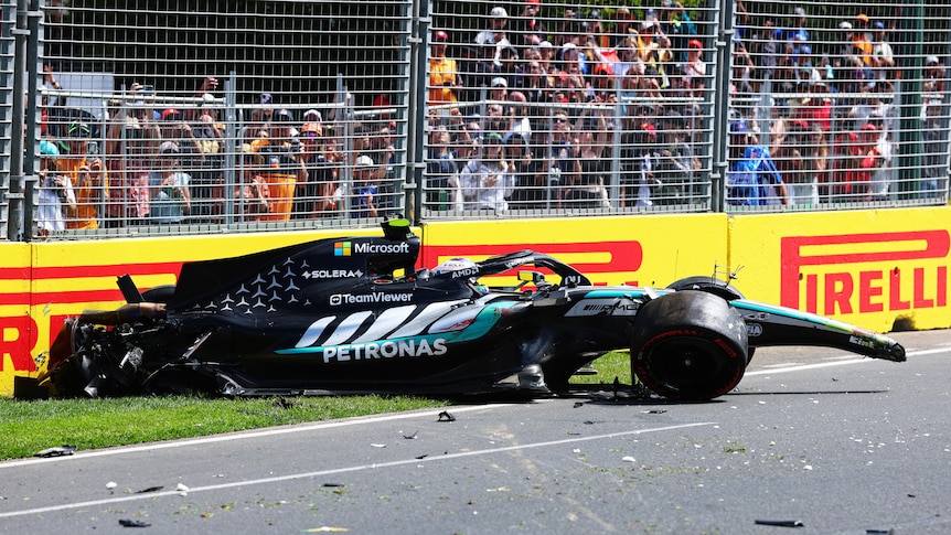 Mercedes involved in crash in practice ahead of F1 qualifying