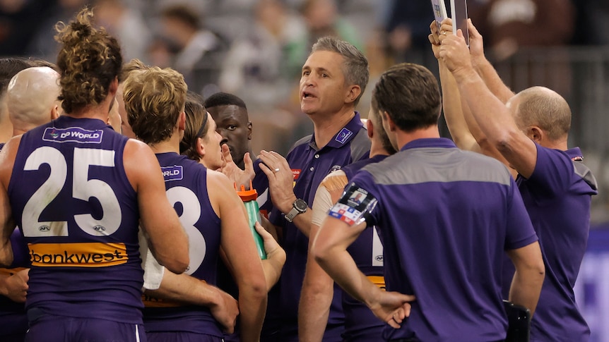 Longmuir confident Dockers can handle expectations after eight wins