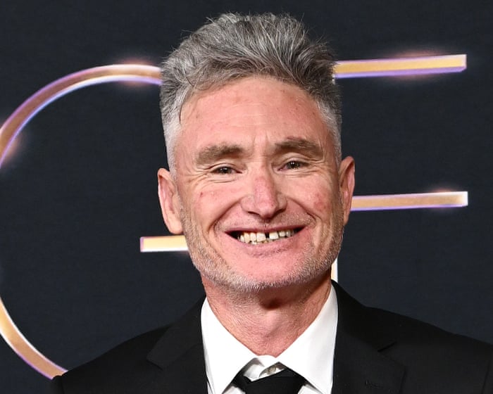 Comedian Dave Hughes to stop speaking at Liberal party events over political donation concerns
