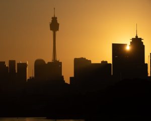 Total fire ban for Sydney, with 37C temperatures and risk of bushfires from ‘dry lightning’